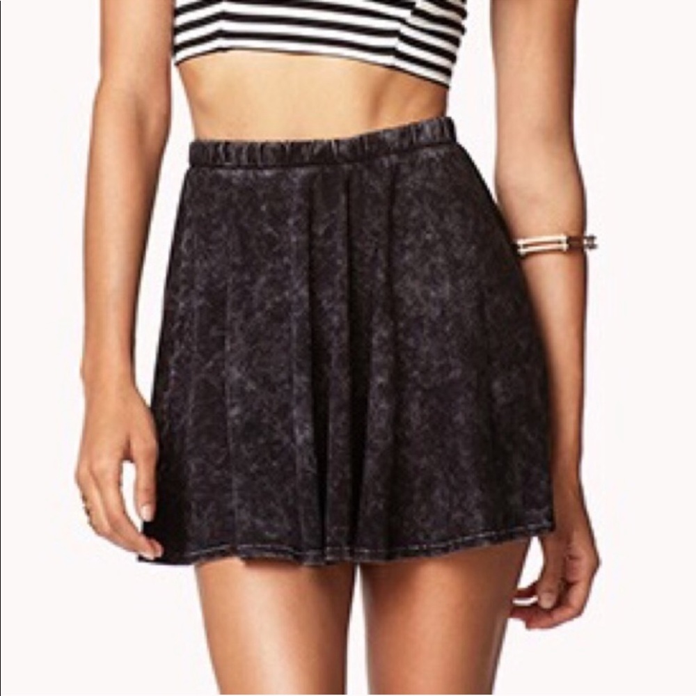 Black skirt